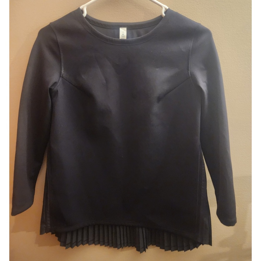 Lululemon Pleat On Long Sleeve Top Blouse Black Loose Pleated Back Shirt Size 4